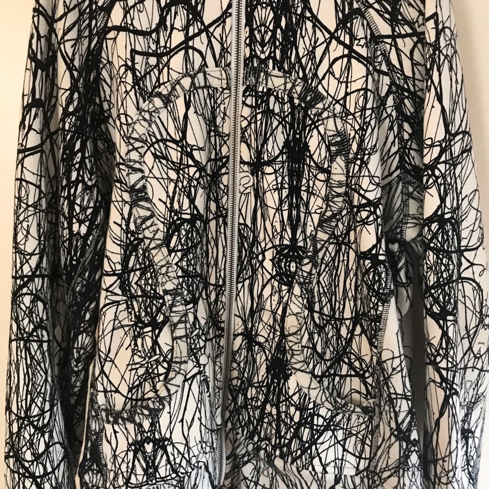 lululemon ‘Nesting Black Bird Ghost’ Scuba Hoodie